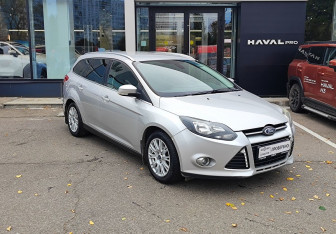 Подержанный автомобиль Ford Focus Wagon 2012 года (3 фото)