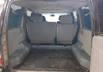 Подержанный автомобиль УАЗ Patriot 2012 года (10 фото)