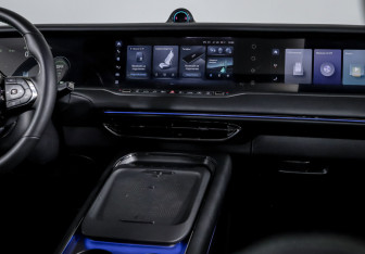 Подержанный автомобиль Voyah Free 2025 года (12 фото)