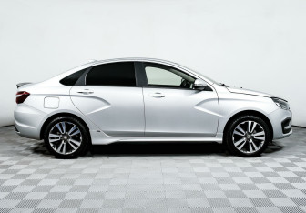 Подержанный автомобиль LADA (ВАЗ) Vesta Sedan 2023 года (4 фото)