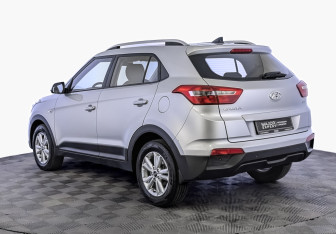 Подержанный автомобиль Hyundai Creta 2019 года (7 фото)