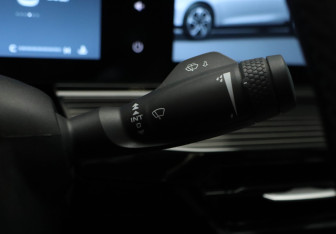 Подержанный автомобиль LIVAN S6Pro 2023 года (13 фото)