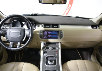 Подержанный автомобиль Land Rover Range Rover Evoque 2012 года (9 фото)