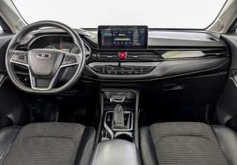 Подержанный автомобиль Москвич 3 2023 года (14 фото)