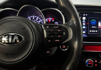 Подержанный автомобиль Kia Optima Sedan 2015 года (23 фото)