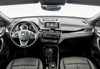 Подержанный автомобиль BMW X2 2021 года (14 фото)