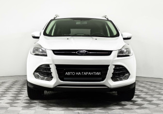 Подержанный автомобиль Ford Kuga 2014 года (2 фото)