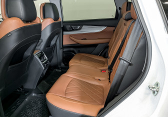Подержанный автомобиль Chery Tiggo 8 Pro Max 2022 года (12 фото)