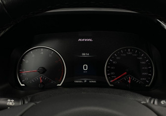 Подержанный автомобиль Haval F7 2022 года (27 фото)