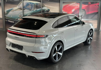 Новый Porsche Cayenne 2025 (5 фото)