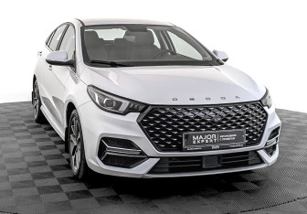 Подержанный автомобиль Omoda S5 2023 года (3 фото)