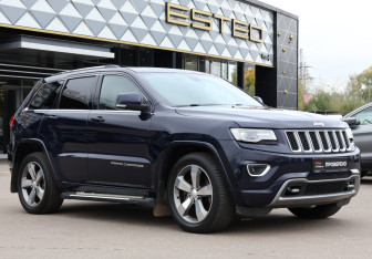 Подержанный автомобиль Jeep Grand Cherokee 2013 года (3 фото)
