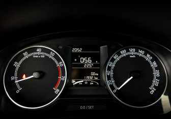 Подержанный автомобиль Skoda Rapid Liftback 2019 года (13 фото)