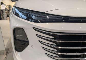 Новый FAW Bestune B70 2024 (5 фото)