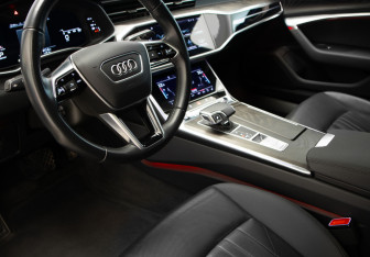 Подержанный автомобиль Audi A6 Sedan 2020 года (7 фото)