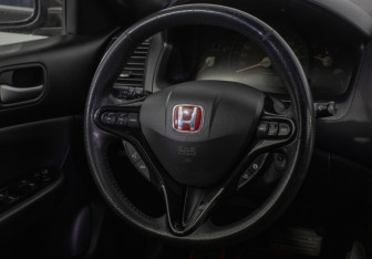 Подержанный автомобиль Honda Accord Sedan 2007 года (15 фото)