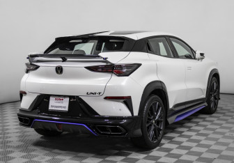 Подержанный автомобиль Changan UNI-T 2023 года (5 фото)