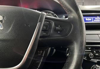 Подержанный автомобиль Peugeot 508 Sedan 2012 года (15 фото)