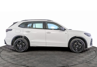 Новый Volkswagen Tiguan 2025 (4 фото)