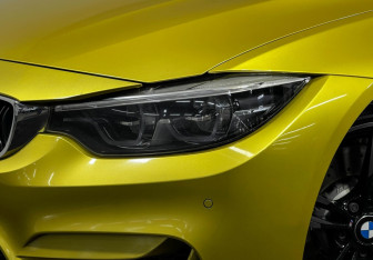 Подержанный автомобиль BMW M4 Coupe 2018 года (8 фото)