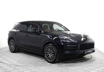 Подержанный автомобиль Porsche Cayenne 2021 года (3 фото)