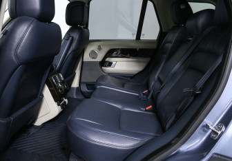 Подержанный автомобиль Land Rover Range Rover 2020 года (12 фото)