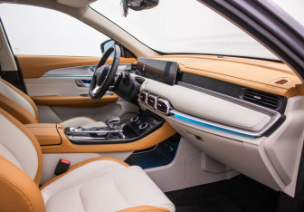 Подержанный автомобиль Jetour X70 2024 года (9 фото)