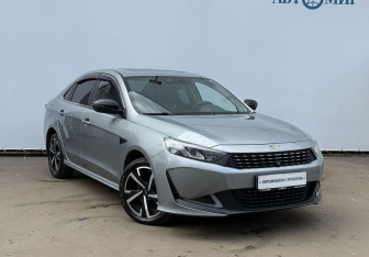Подержанный автомобиль Kaiyi E5 2023 года (3 фото)