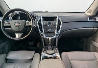 Подержанный автомобиль Cadillac SRX 2011 года (9 фото)