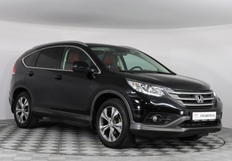 Подержанный автомобиль Honda CR-V 2014 года (3 фото)