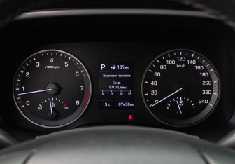 Подержанный автомобиль Hyundai Tucson 2020 года (21 фото)