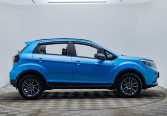 Подержанный автомобиль LIVAN X3Pro 2023 года (4 фото)