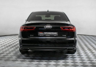 Подержанный автомобиль Audi A6 Sedan 2015 года (6 фото)