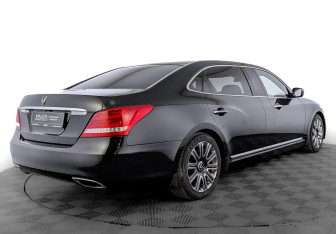 Подержанный автомобиль Hyundai Equus 2015 года (5 фото)