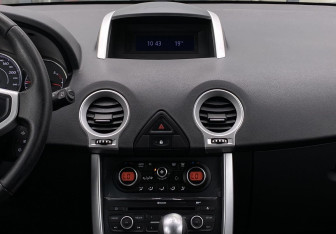 Подержанный автомобиль Renault Koleos 2014 года (12 фото)