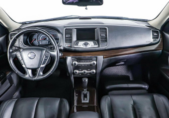 Подержанный автомобиль Nissan Teana 2013 года (11 фото)