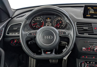 Подержанный автомобиль Audi Q3 2017 года (22 фото)