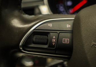 Подержанный автомобиль Audi A6 Sedan 2015 года (13 фото)