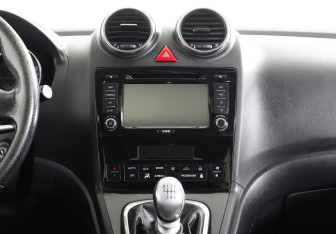 Подержанный автомобиль Great Wall Hover H6 2013 года (8 фото)