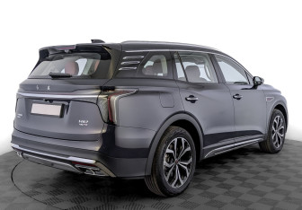 Новый Hongqi HS7 2025 (2 фото)