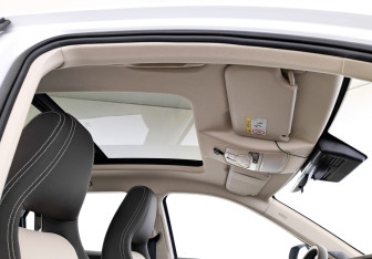 Подержанный автомобиль FAW Bestune T77 2022 года (24 фото)