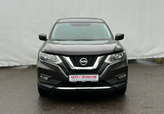 Подержанный автомобиль Nissan X-Trail 2021 года (2 фото)