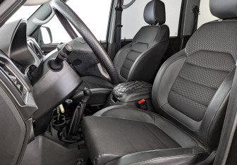 Подержанный автомобиль УАЗ Patriot 2024 года (20 фото)