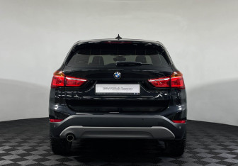 Подержанный автомобиль BMW X1 2018 года (4 фото)