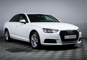 Подержанный автомобиль Audi A4 Sedan 2018 года (3 фото)