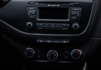 Подержанный автомобиль Kia Ceed Wagon 2015 года (14 фото)