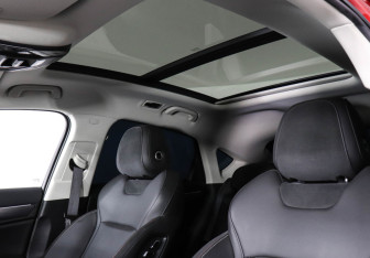 Подержанный автомобиль Geely Tugella 2022 года (16 фото)