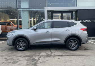 Подержанный автомобиль Haval F7 2022 года (8 фото)