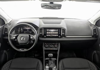 Подержанный автомобиль Skoda Karoq 2022 года (14 фото)