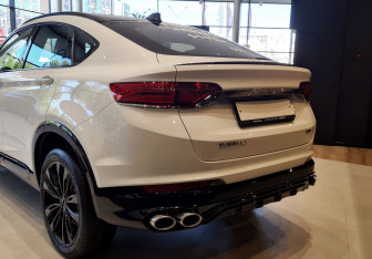 Новый Geely Tugella 2023 (3 фото)